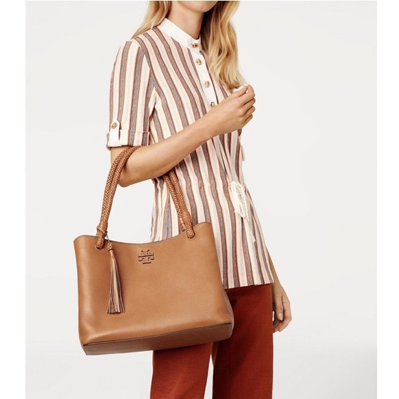Tory Burch Handbags - NWOT Tory Burch Leather Tote